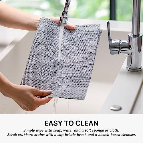 Woven Vinyl Placemats Set of 4 - Washable Indoor & Outdoor Dining Table Mats