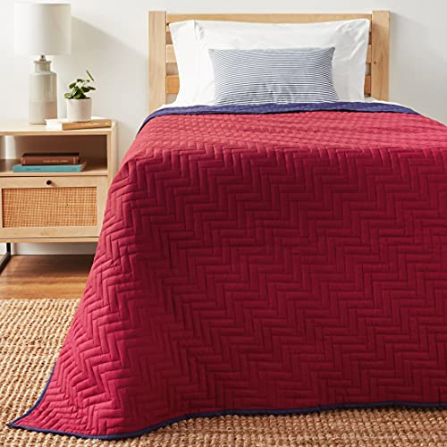 Reversible Twin Coverlet Quilt - Lightweight Bedding in Red/Navy