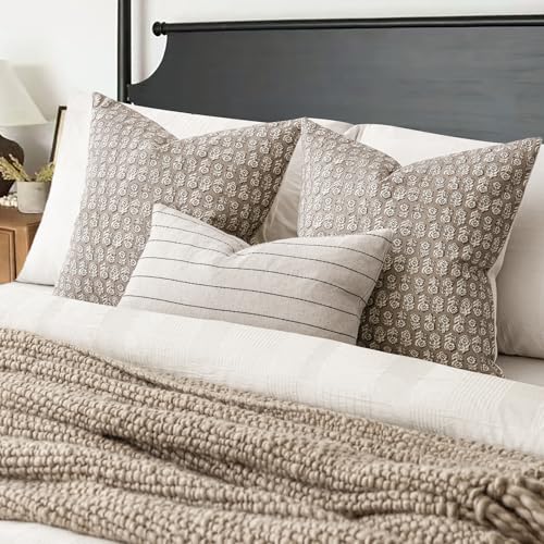 Foindtower Vintage Floral Throw Pillow Covers, 20x20 Inch Set of 2 - Tan Taupe