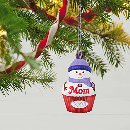 Mom Snowman Cupcake 2023 Hallmark Keepsake Ornament – Christmas Tree Gift