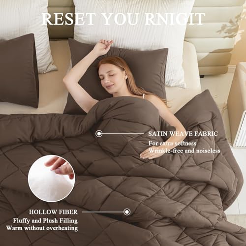 Oversized Alaskan King Comforter 132x120 - Soft Lightweight Duvet