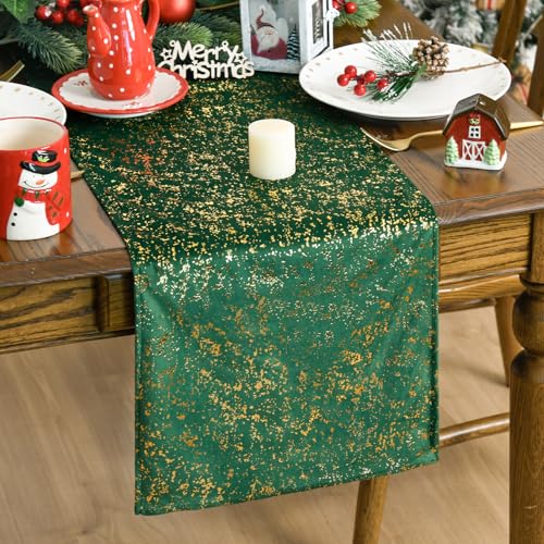 Artoid Mode Dark Green Dutch Fleece Table Runner 13 x 72 Inch