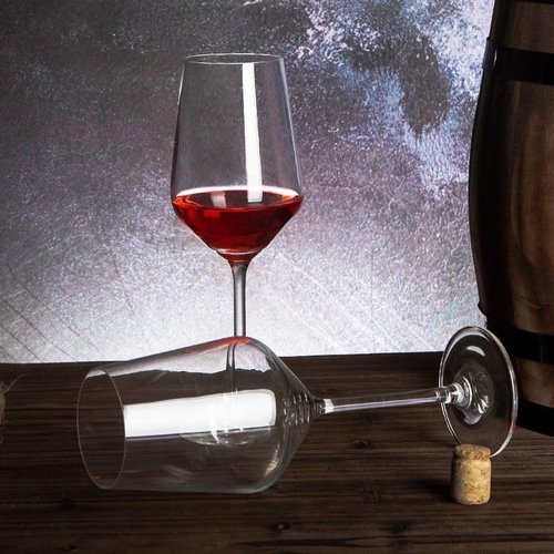 Floating Wine Glasses for the Pool,Shatterproof Poolside Wine Glasses,Outdoor Acrylic Wine Glasses, Unbreakable and Reusable Wine Cup,Suitable for Beach, Bar, Pool and Home (4)