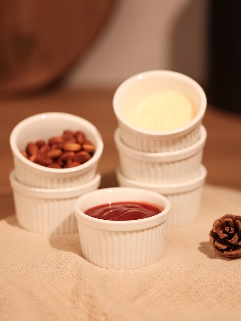 3 oz Ramekins 6 pcs Porcelain Ramekins Dishes for Souffle,Creme Brulee, Pudding, Custard Cups,Bakeware Bowls Set for Baking,Oven Safe, White 2.75 inch