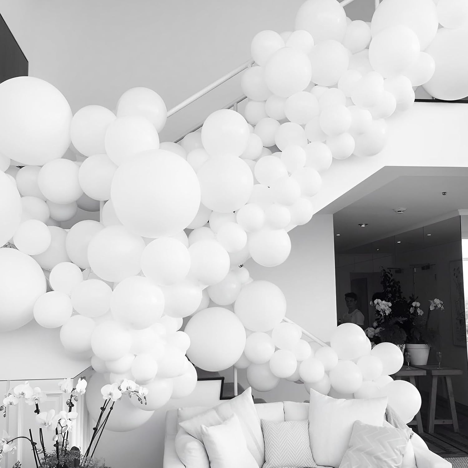 Voircoloria 12-Inch Matte White Balloons - 110pcs for Weddings, Birthdays, and Celebrations