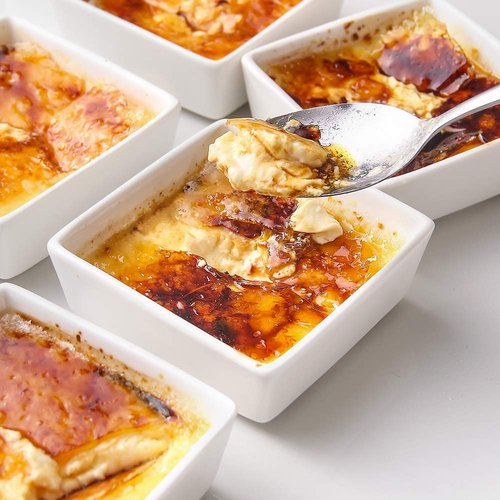 DOWAN Creme Brulee Ramekins 6 oz Oven Safe, Small Ceramic Square Ramekin, Custard Cups Souffle Baking Dish, Dipping Bowls Soy Sauce Dish Appetizer Plates, Set of 6, Soft White
