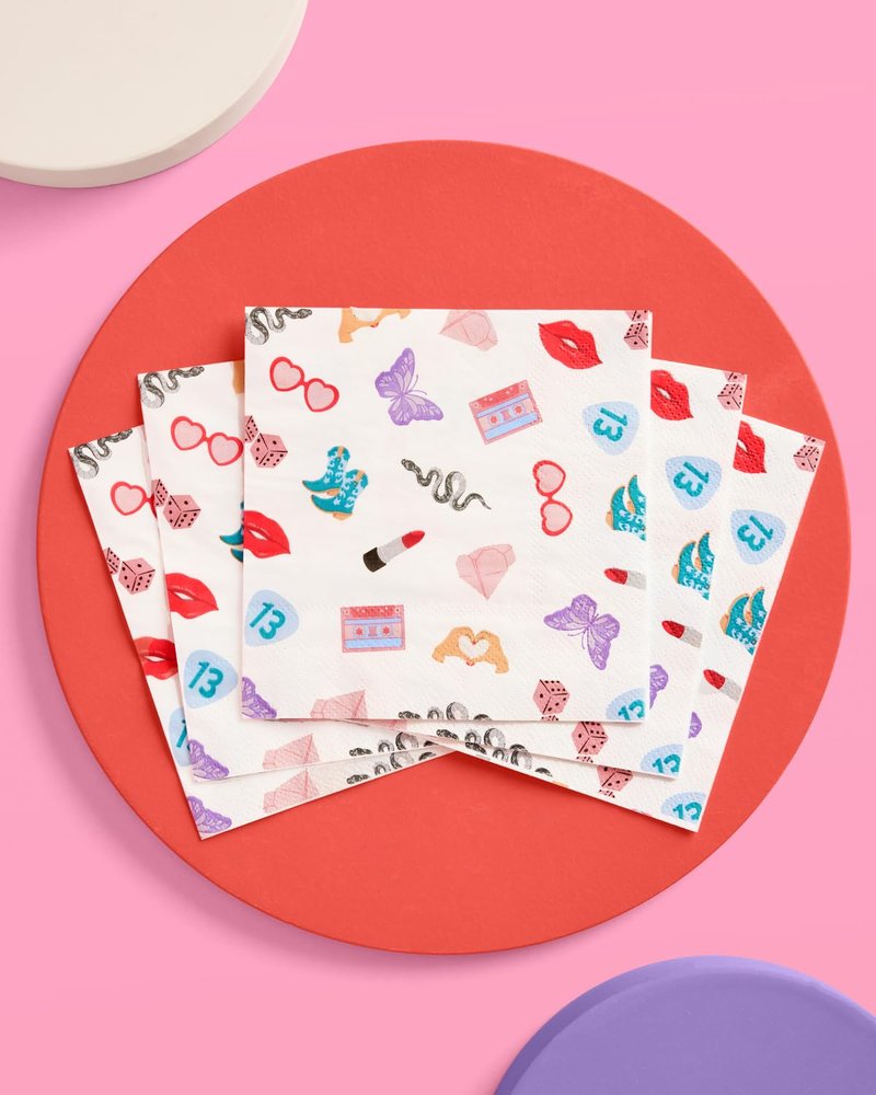 xo, Fetti Party Icon Paper Napkins | 3-ply 25 pcs | Concert Party Tableware, Bachelorette Decorations, Birthday Tablescape, Bridesmaid Dinner Supplies, Pop Singer