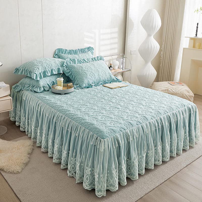 Queen Size Flower Pattern Quilted Bedspread with Ruffled Skirt