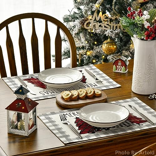 Artoid Mode 12x18 Grey Buffalo Plaid Christmas Placemats, Set of 4