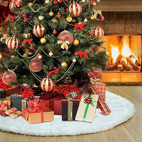 48-Inch White Faux Fur Christmas Tree Skirt - Soft Plush Holiday Decor