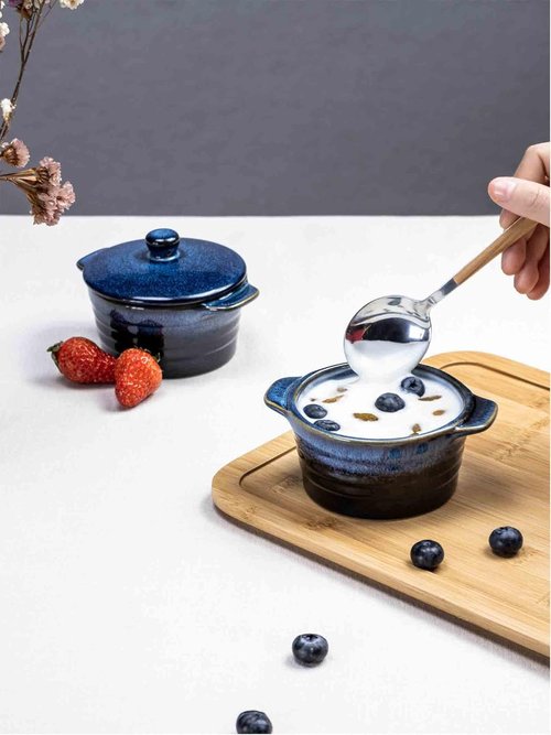 Henten Home Ceramic Ramekins - 8 Oz Porcelain Mini Cocotte Set of 4 with Lid & Handle | Deep Blue