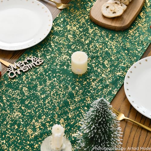 Artoid Mode Dark Green Dutch Fleece Table Runner 13 x 72 Inch
