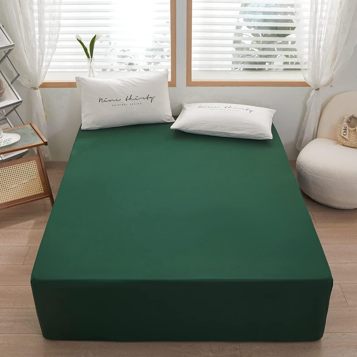 Skiennix Queen Size Fitted Sheet - Soft Microfiber, 15-Inch Deep Pocket, Dark Green | Fade Resistant & Easy Care