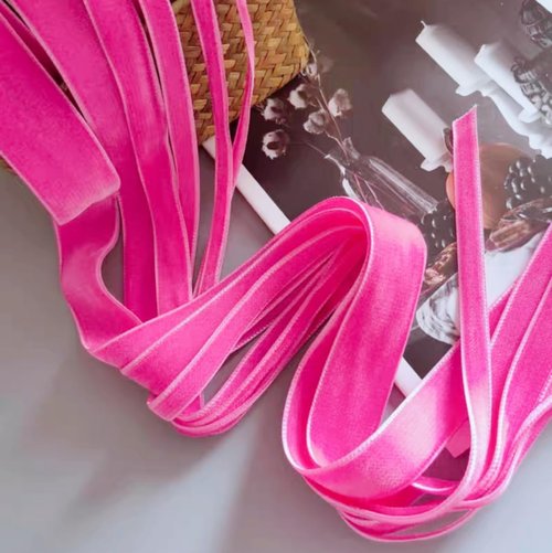 Abbaoww Hot Pink Velvet Ribbon - 10 Yards, 1 Inch Wide for Gift Wrapping & DIY Projects