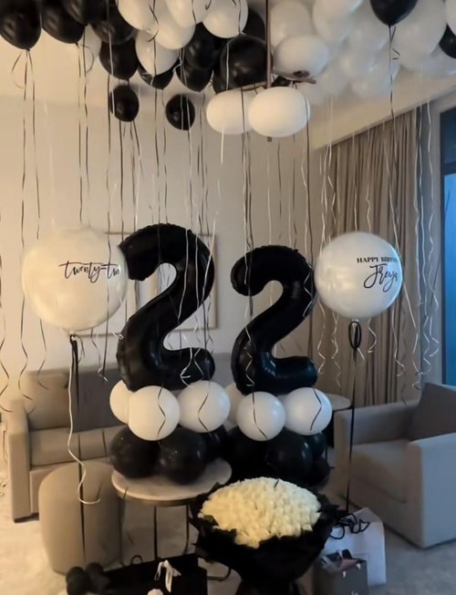Happy 25th Birthday Decorations | 40-Inch Black Foil Number Balloons for Women’s 25th Anniversary