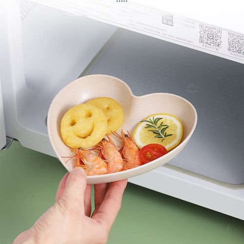 INCAUCA 5 Pack 6 Inch Heart Shape Mini Dipping Sauces Bowls, Unbreakable Wheat Straw Small Snack Dessert Dishes, Salad Plates for Sushi Side Dish Fruit Appetizer Cake, Pink