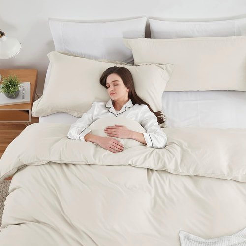 Hearth & Harbor Off White Duvet Cover - Soft 3-Piece Queen Bedding Set | 90x90 Inches with Button Closure