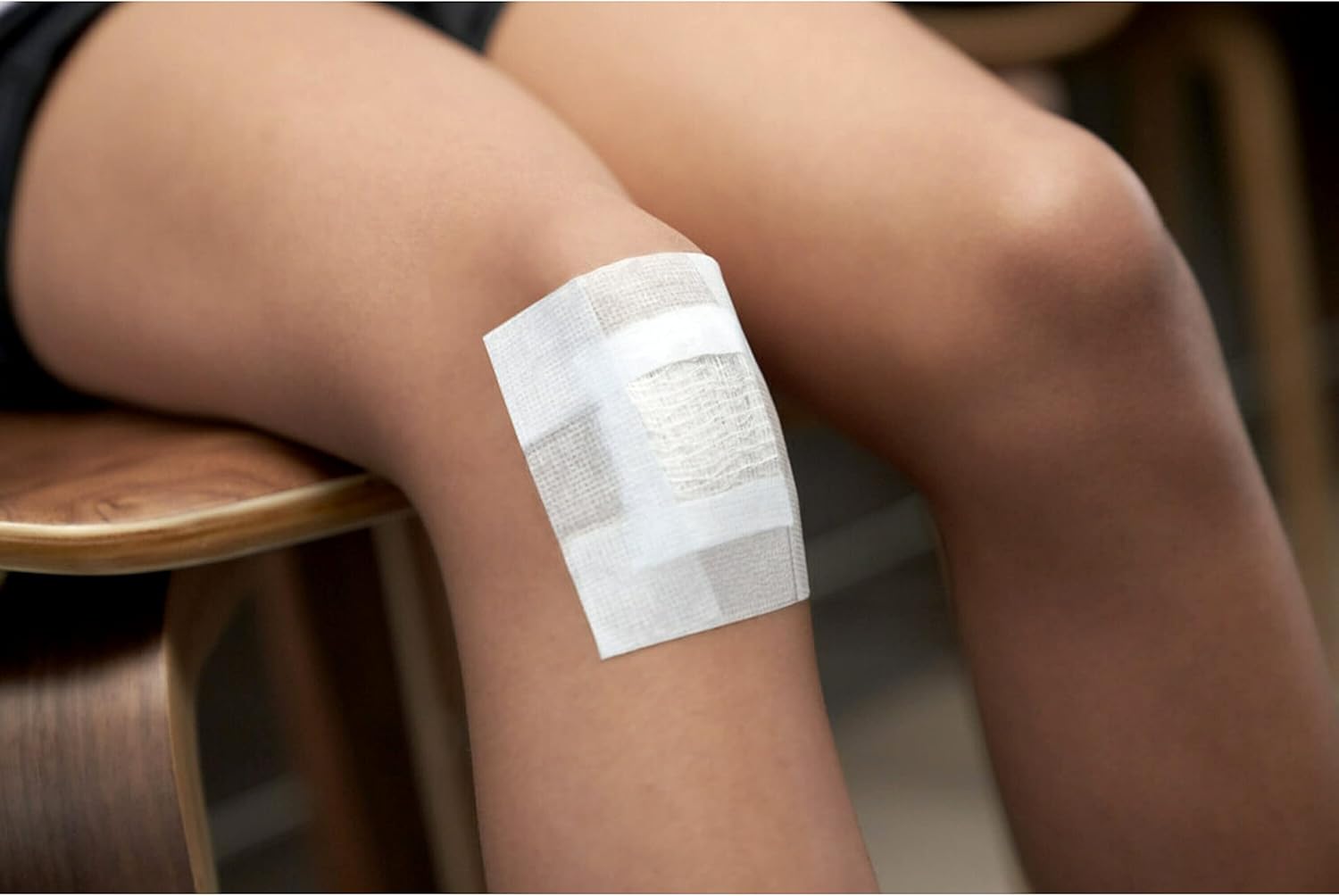 Nexcare Pain-Free Tape - Gentle Adhesive for Sensitive Skin | Easy Tear, 1 Roll