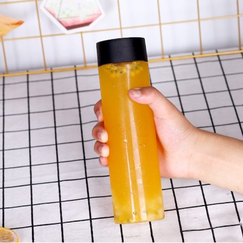 12 Pack 16 Oz Round Plastic Bottles with Caps ,Juice Containers With Lids For Smoothie Bottle, Juice Bottles with Lids, Juicing Milk and Other Beverages,Suitable for weddings, birthday parties, etc