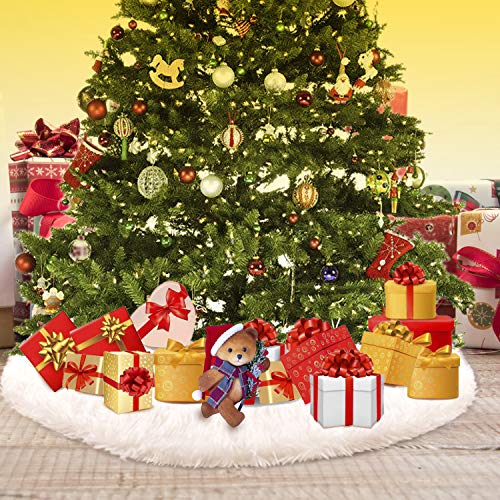Plush Snow White Christmas Tree Skirt - 31-Inch Soft Holiday Tree Mat