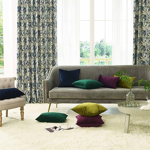 JUSPURBET 28x28 Dark Green Velvet Throw Pillow Covers Set of 2 – Soft & Cozy Home Decor