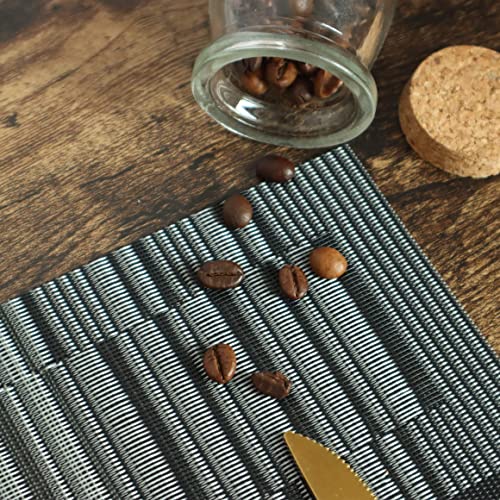 Woven Vinyl Placemats Set of 4 - Heat-Resistant Washable Table Mats