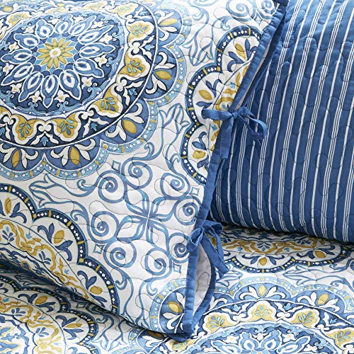 6-Piece Reversible Daybed Cover Set - Quilted Medallion Bedding with Shams