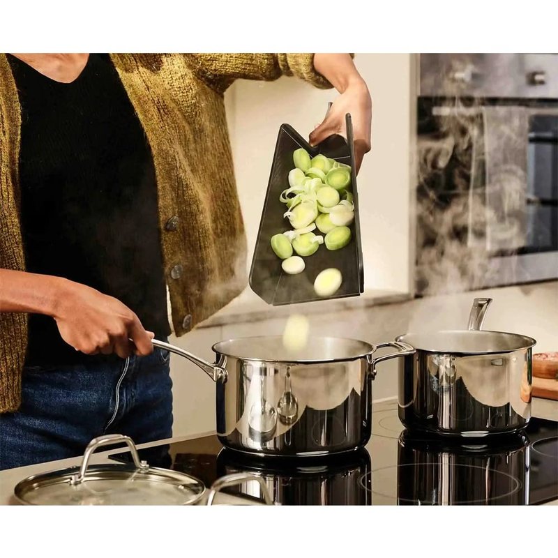 Joseph Joseph Chop2Pot Plus Folding Cutting Board, Medium - 10.4 x 8.4 inches