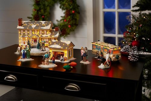 Department 56 | National Lampoon's Christmas Vacation Griswold Holiday House - Lit Building, 7.48 Inch, Multicolor