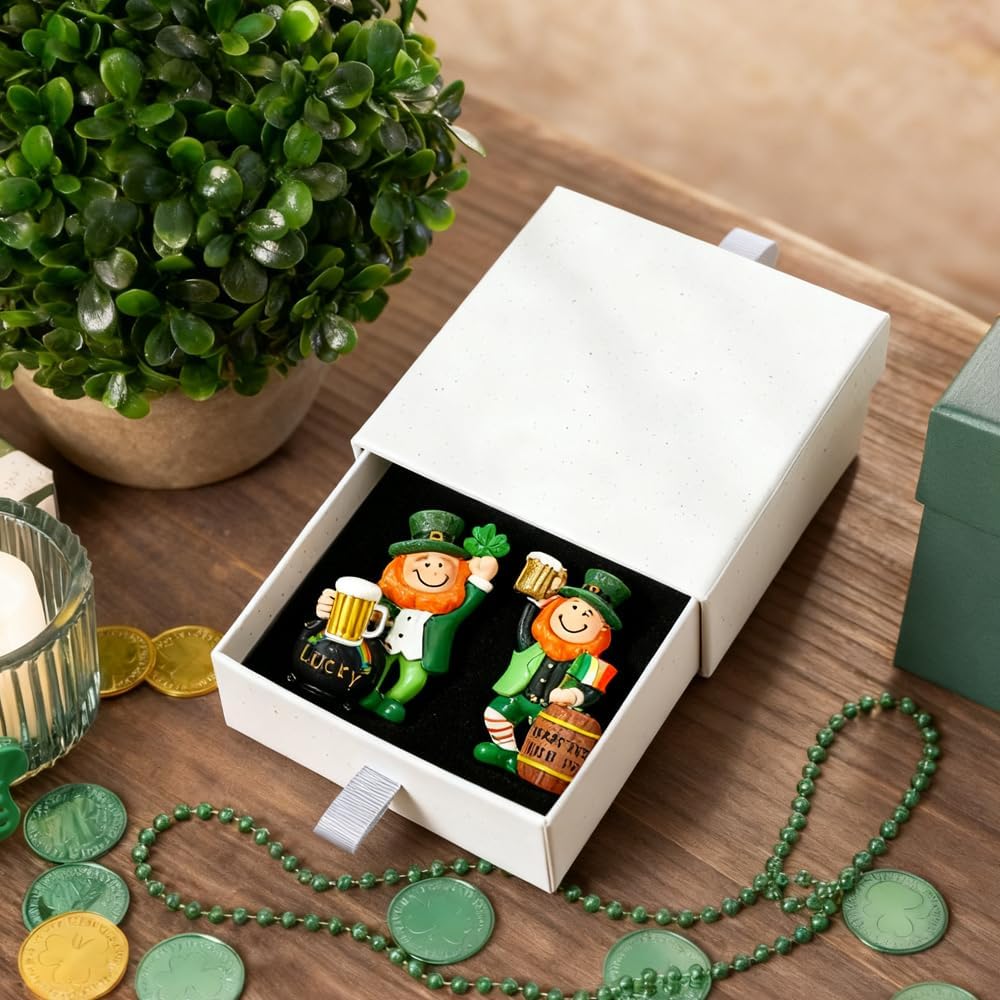 Skiennix St. Patrick's Day Gnome Figurines - 2 Pcs Leprechaun Home Decor for Spring | Indoor Table & Shelf Display