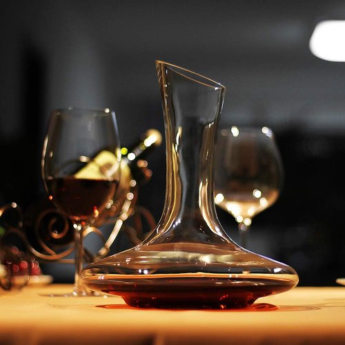 LUXU Wine Decanter,Lead-Free Hand Blown Crystal Glass, Elegant and Effective Red Wine Carafe, Premium Wine Aerator with Wide Base,Wine Accessories,Wine Gift