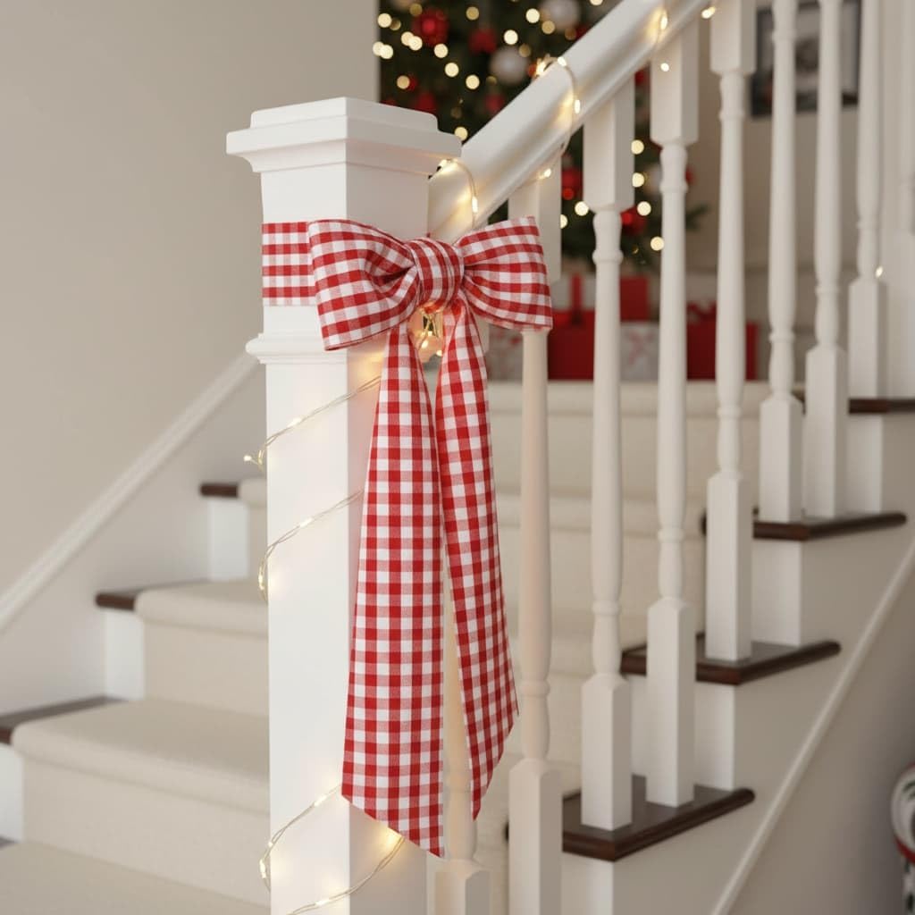 Regine Switzerland Red & White Plaid Wreath - Festive Front Door Decoration for Holidays & Events