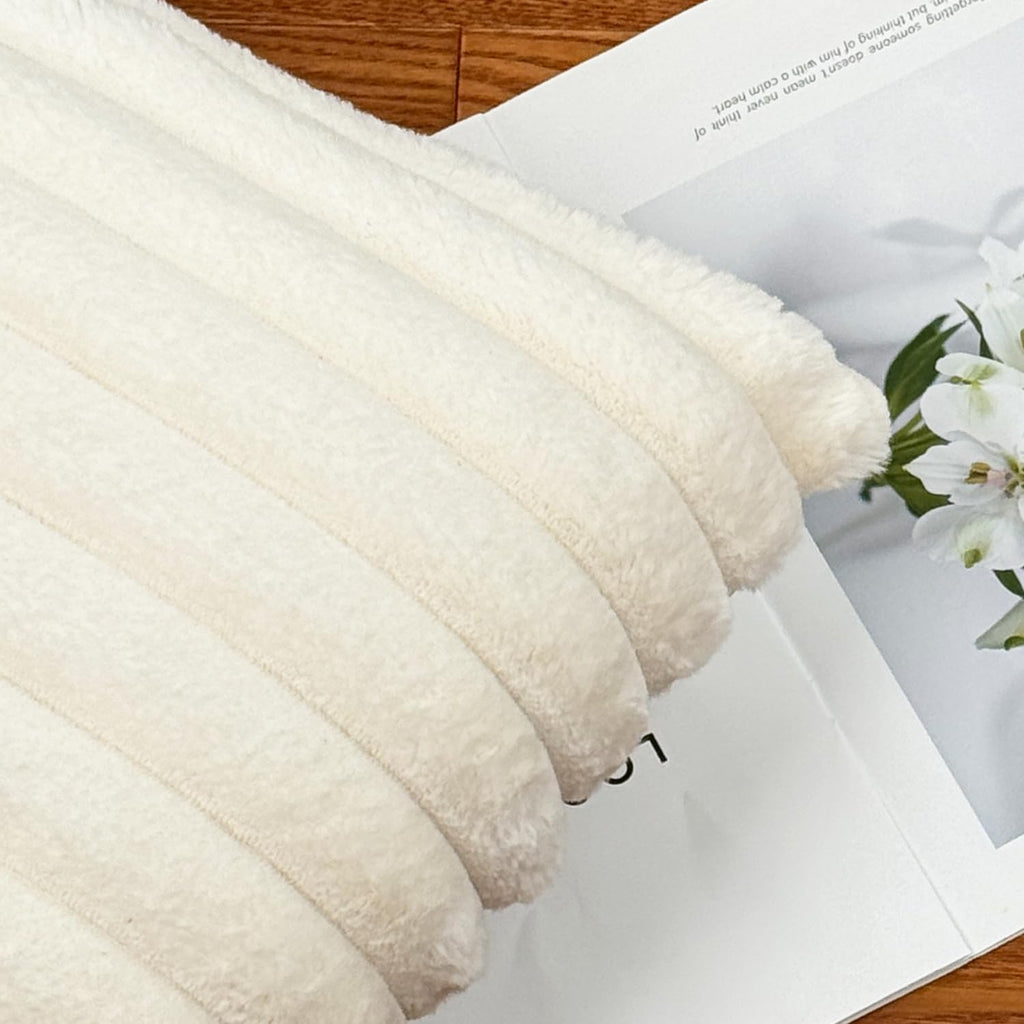 Skiennix 18x18 Throw Pillow Covers - Soft Fluffy Faux Fur & Velvet Back, Set of 2 in Cream White for Cozy Living Room Decor