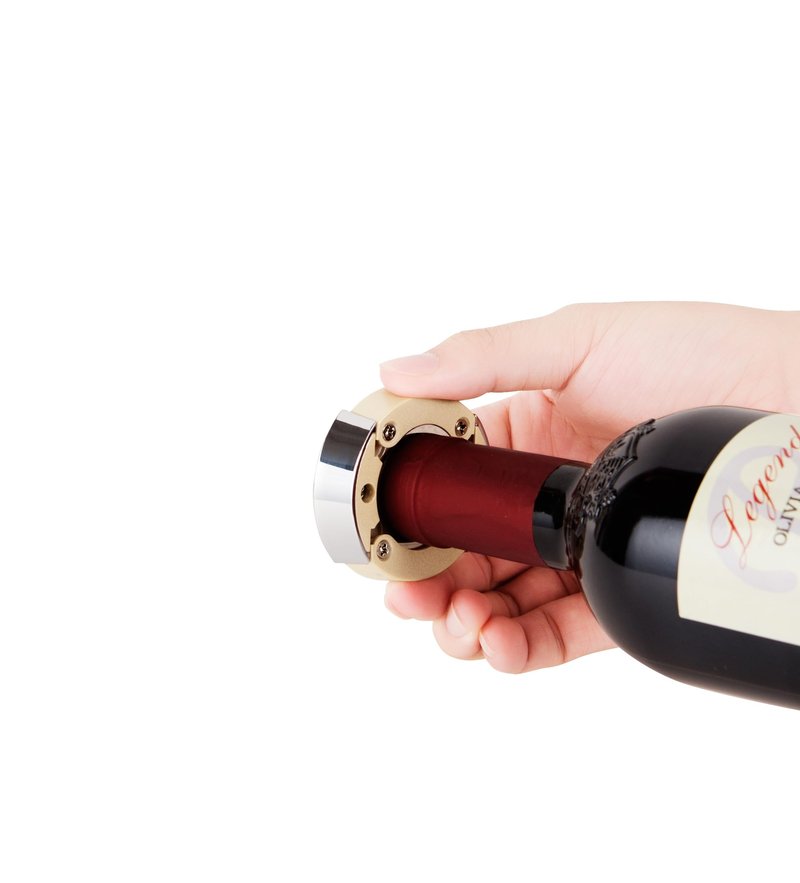 Ozeri Nouveaux II Electric Wine Opener with Foil Cutter, Wine Pourer and Stopper