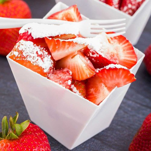 Restaurantware 5.5 Ounce Appetizer Dishes 100 Disposable Square Cups - Large Sturdy White Plastic Dessert Bowls Unique Design For Appetizers Desserts Fruits At Buffets Or Parties