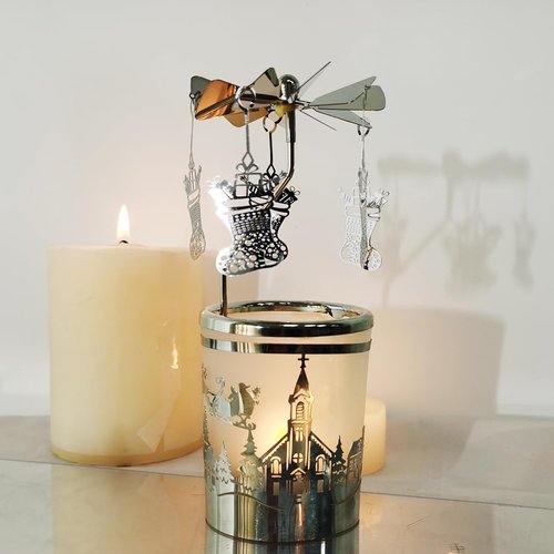 Kingnero Carousel Candle Holder - Spinning Metal Tea Light Candlestick for Home Decor | Christmas Socks Silver