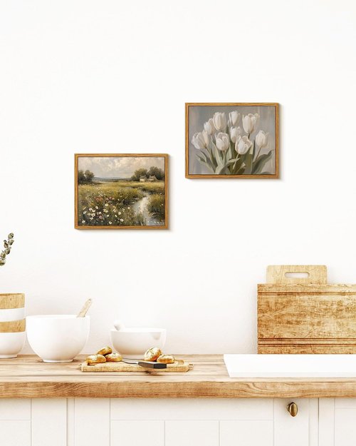 MTFBWY Vintage Tulip Wall Art - Sturdy Framed Botanical Canvas Print for Kitchen & Bedroom | 8x10 Inch