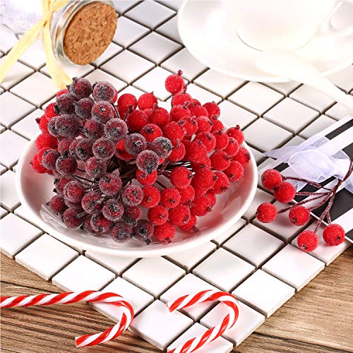 Artificial Holly Berries Stems 400 Pcs - Red & Dark Red Frosted Xmas Decor
