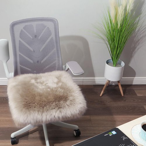 IRIWOOL Square Fur Sheepskin Chair Cover Seat Cushion Pad Super Soft Area Rugs for Living Bedroom Sofa 18" x 18" (Beige, 18" x 18" (Pack of 1))