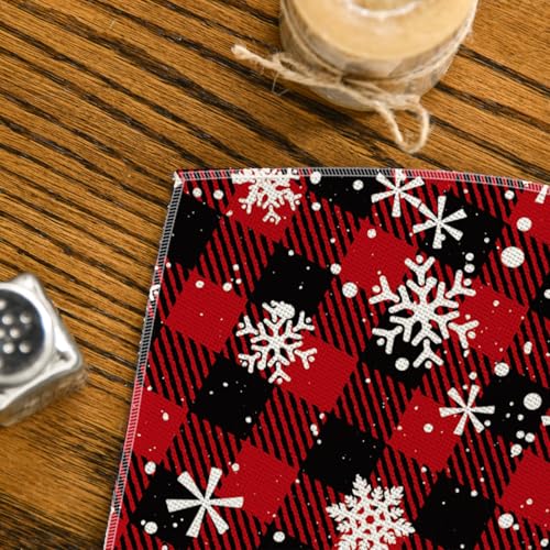 Artoid Mode 12x18 In Red/Black Wedge Placemats Set of 4 for Round Tables