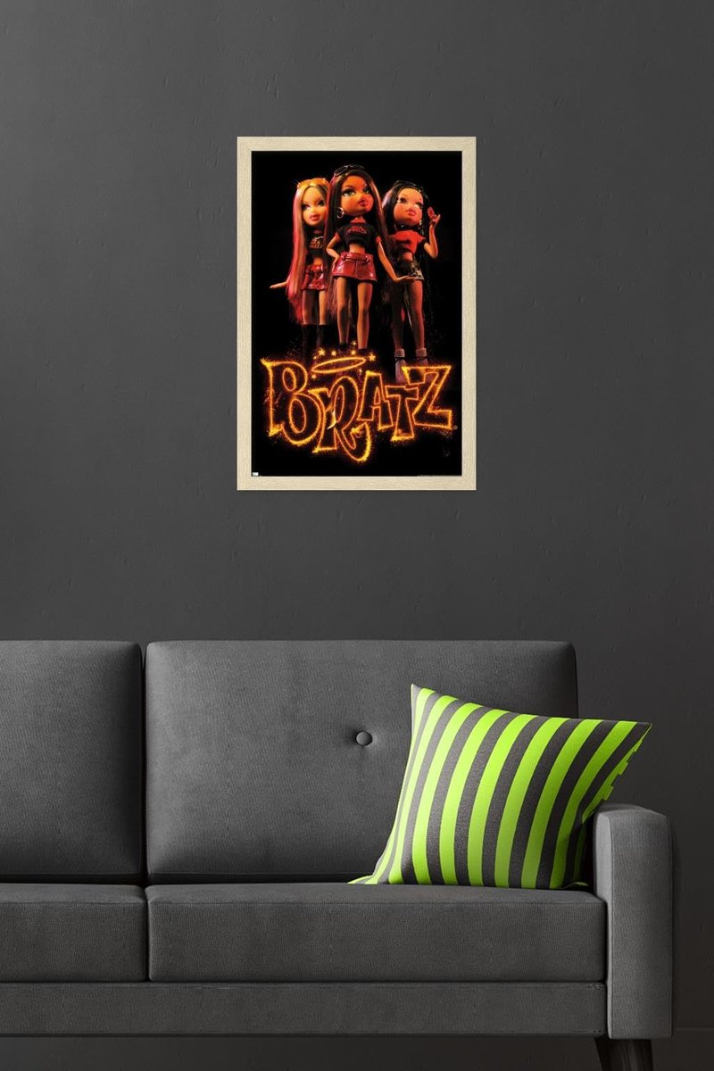 Bratz: Scream - Group Wall Poster, 22.4L" x 14.7W", Blonde Framed Version