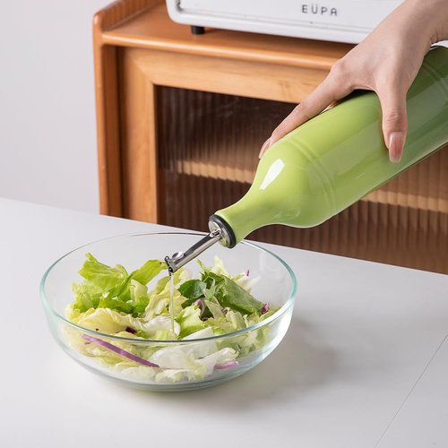 Sweejar Large Ceramic Olive Oil Dispenser Bottle, Opaque Oil Cruet Protects to Reduce Oxidation, Suitable for Storage Vinegar, Soy Sauce & Other Liquids, Pack of 1, 24 Fl Oz(Gradient Green)