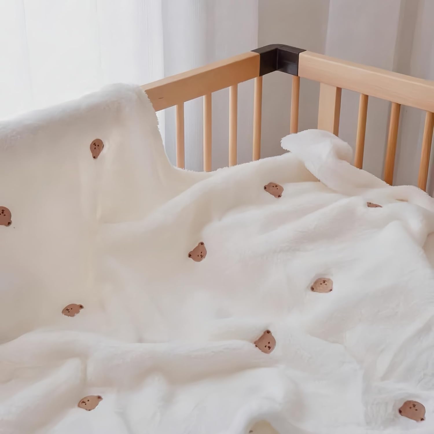 Skiennix Ultra Soft Baby Receiving Blanket - Cozy 31”x40” Unisex Swaddle for Infants & Toddlers