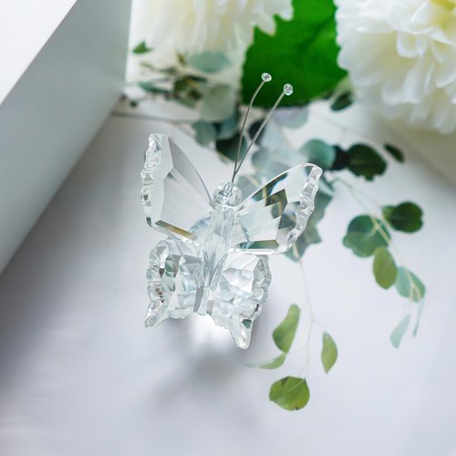 H&D Crystal Butterfly Figurine - Elegant Cut Glass Ornament with Crystal Ball Base | Clear Collectible