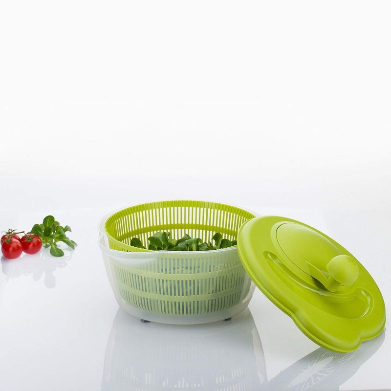 Westmark German Vegetable and Salad Spinner with Pouring Spout and Non-Slip Feet