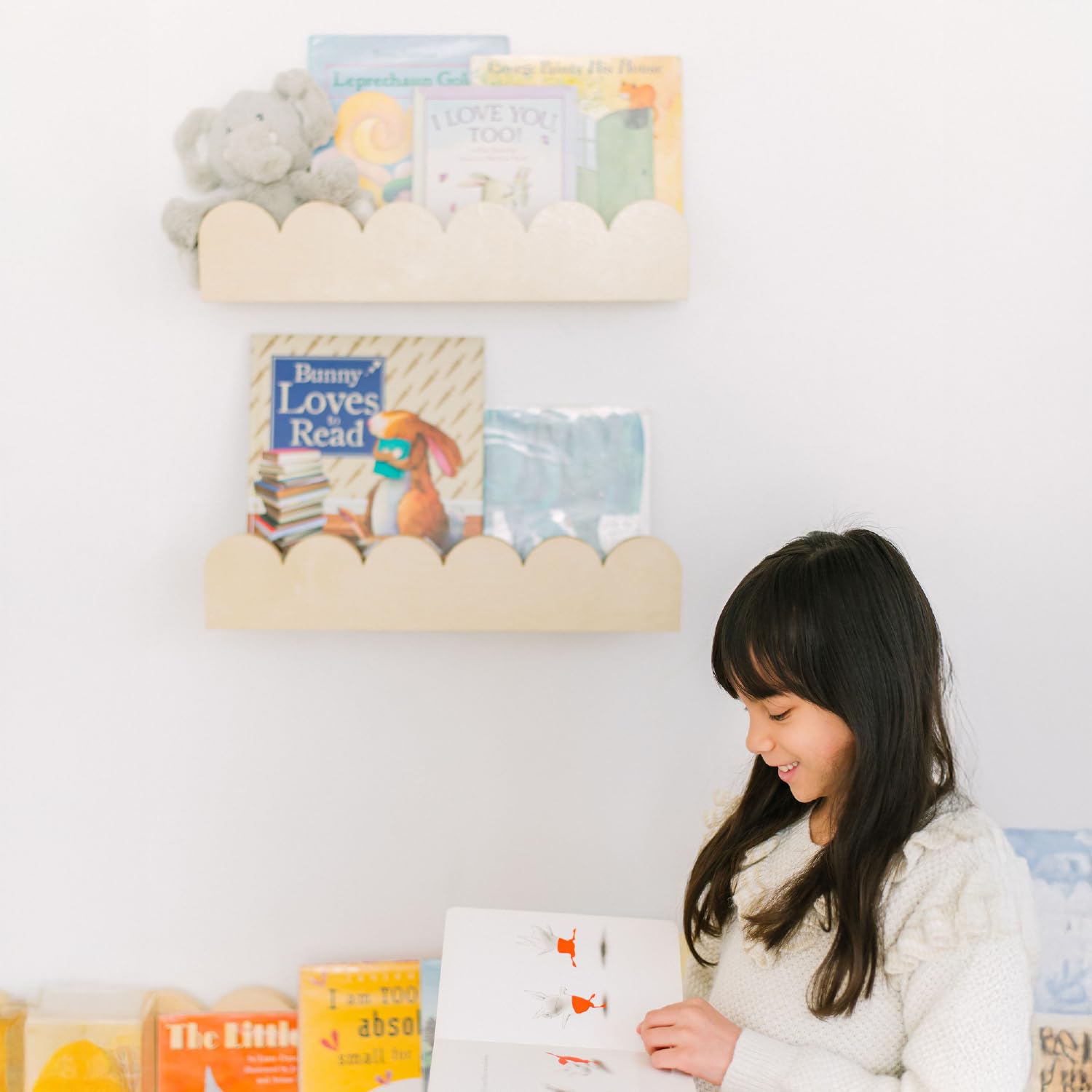 Fable Twig Floating Nursery Book Shelves with Scalloped Edges - Wooden Montessori Hanging Bookshelves for Kids Rooms - Toddler Wall Mounted Bookshelf Rack for Bedroom, Playroom, Classroom - Set of 2