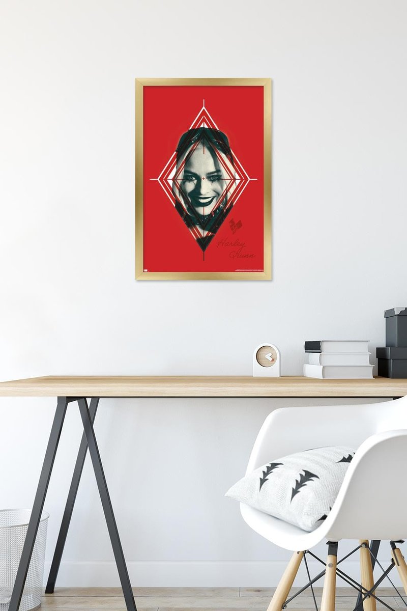 Trends International DC Comics Movie The Suicide Squad - Harley Quinn Target Wall Poster, 22.4L x 14.7W, Gold Framed Version