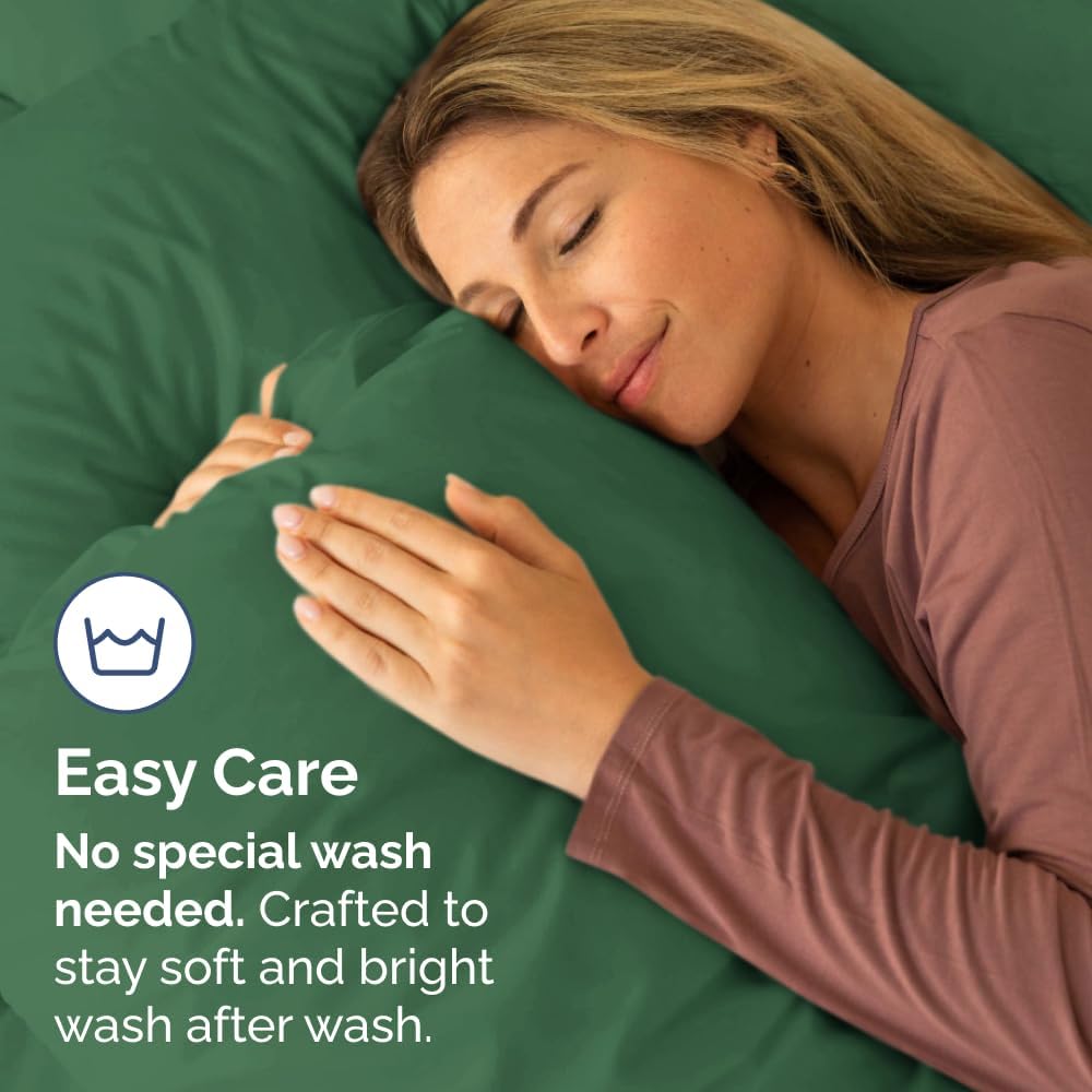 Skiennix Standard Pillow Cases Set of 2 | Ultra-Soft Hotel Quality, Wrinkle-Free, Emerald Green