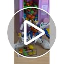 YOBRO Pink Candy Dispenser Mini Vending Machine for Desktop