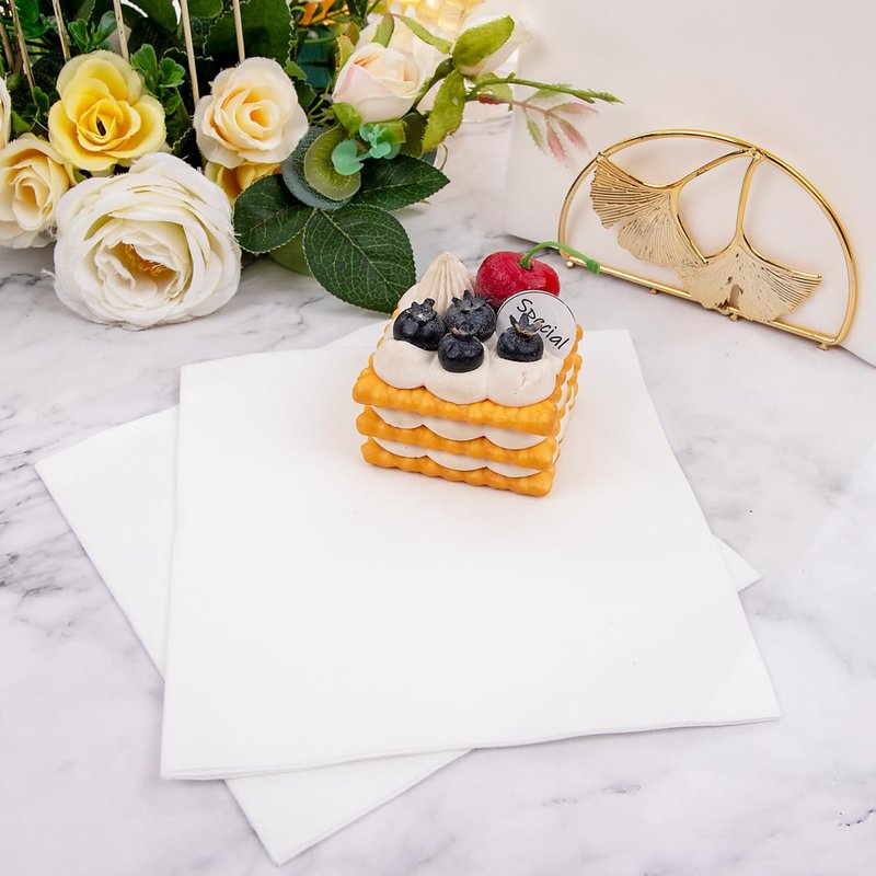 400 PCS Silver Napkins Disposable Hand Towels, Soft and Absorbent Linen Feel Dinner Napkins, disposable hand towels, White and Silver Paper Napkins, Paper Guest Towels for Bathroom Kitchen Party
